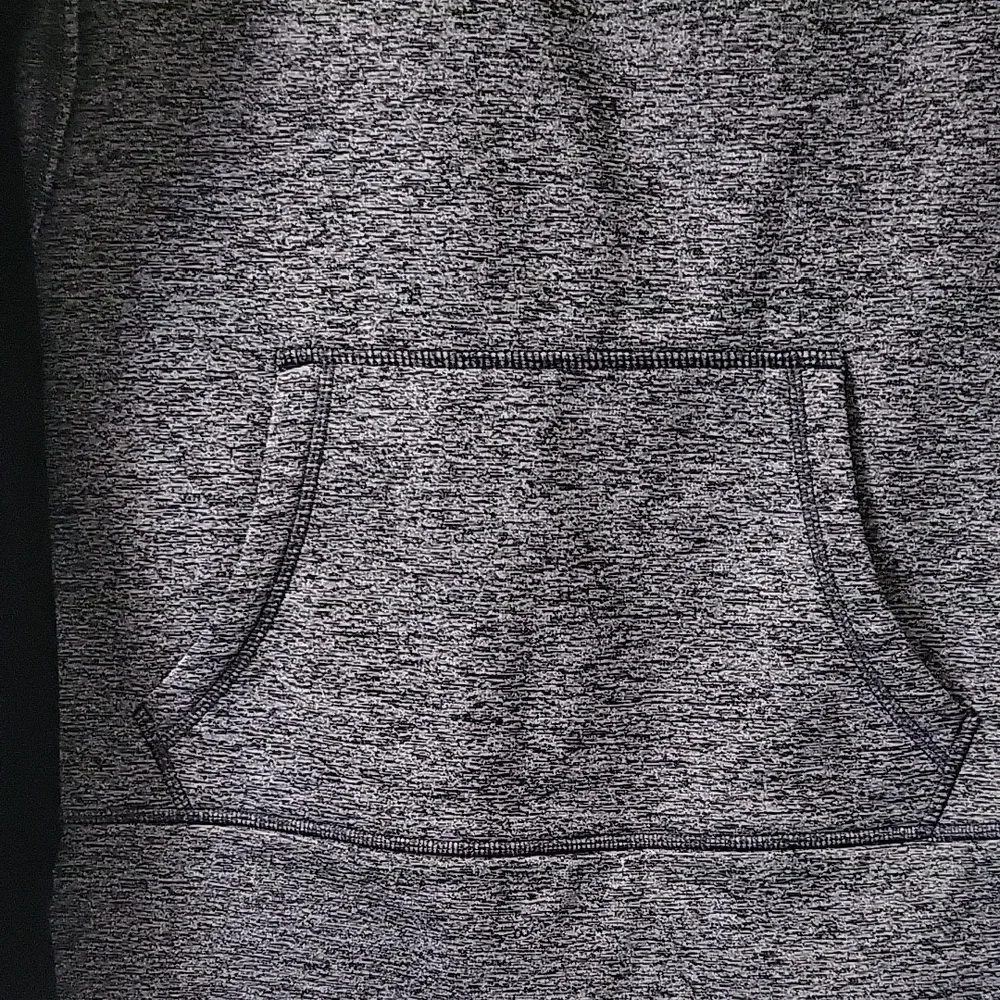 Nike Black and Gray Therma Fit Hoodie Womens Size Medium - Picture 6 of 11